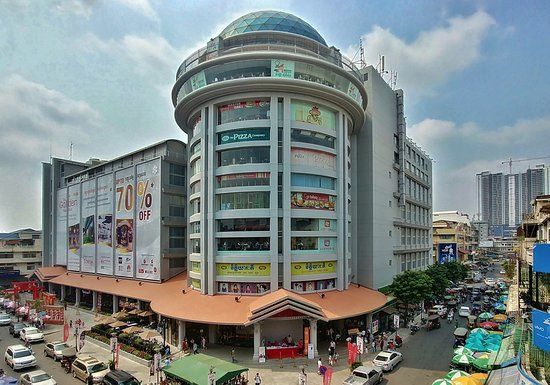 Sorya Center Point